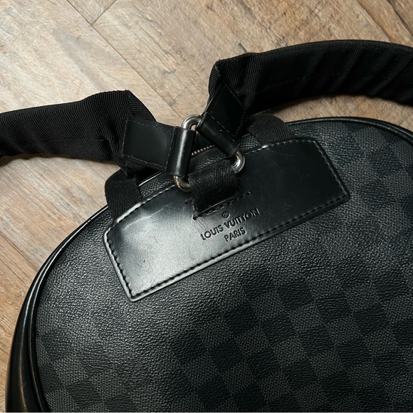 Louis Vuitton Damier Graphite Josh Backpack - Picture 4 of 9